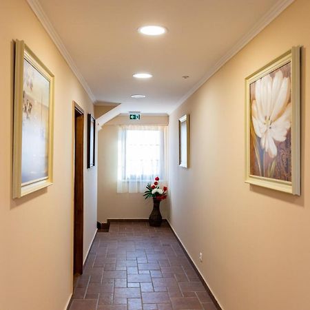 Oereghegyi Bika Panzio Bed & Breakfast Szekesfehervar Exterior photo